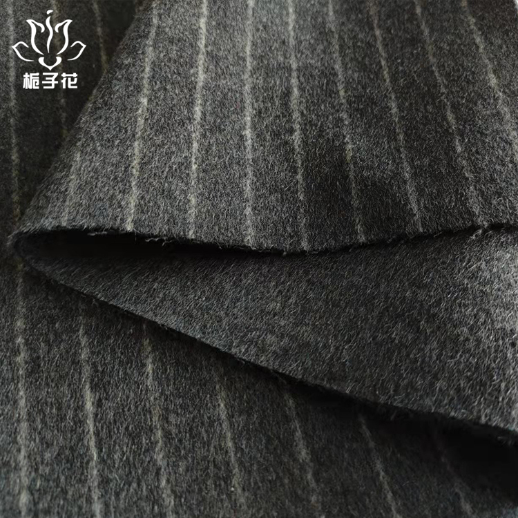 双面异色条纹呢面料07